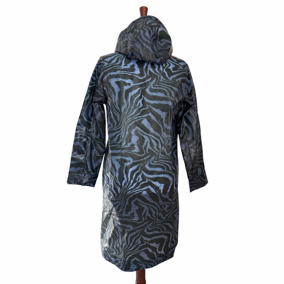 GANNI Tiger Print Water Repellent Biodegradable Raincoat EU36/US4 Oversized - Picture 5 of 10